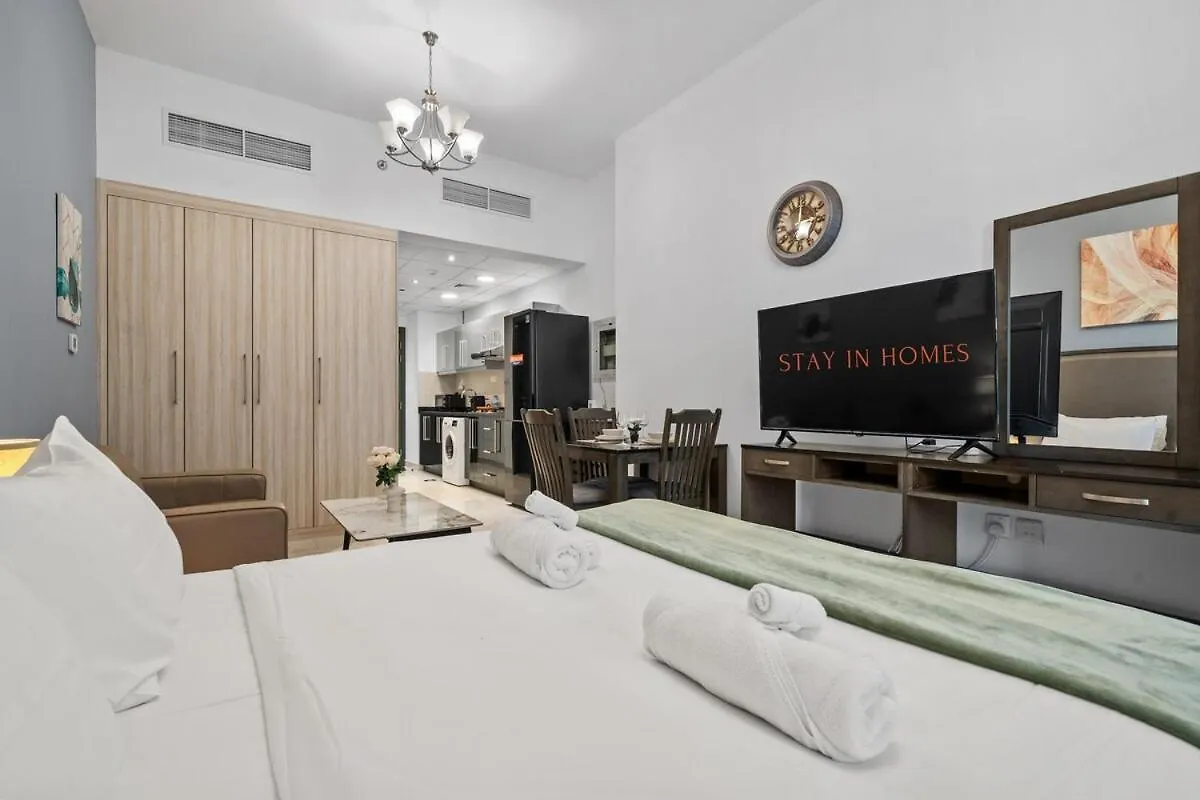 Central Business Bay Studio By Stayinhomes - 10 Mins Burj Khalifa - Parking - Pool - Gym Dubai 0*,